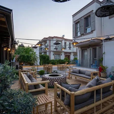 Ajlan Cunda Otel Ayvalı