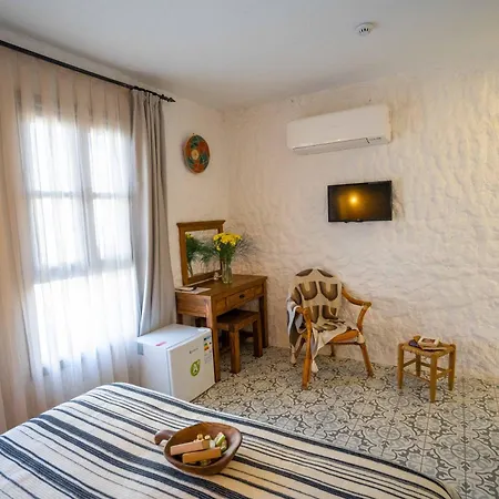 Ajlan Cunda Otel Ayvalı