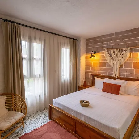 Otel Ajlan Cunda