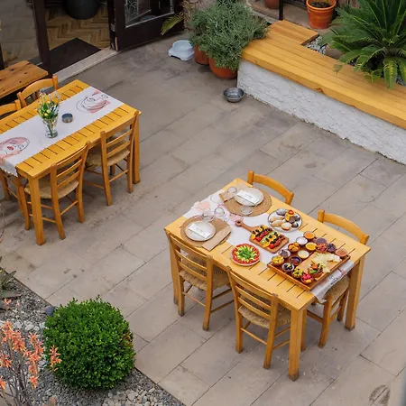 Ajlan Cunda Ayvalı