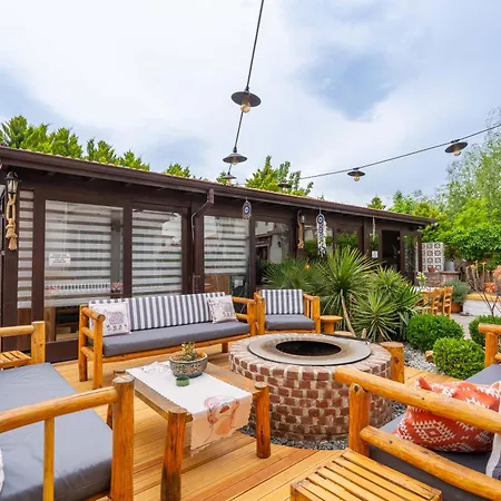 Hotel Ajlan Cunda 2*