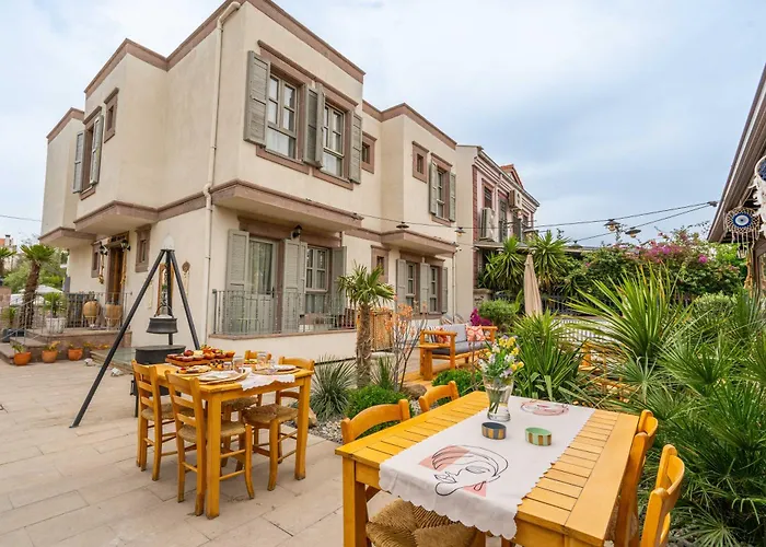 Hotel Ajlan Cunda 2*